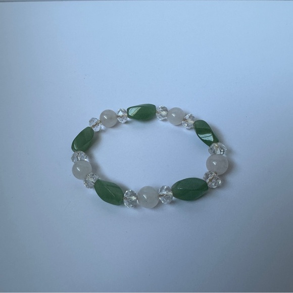 Vintage Semi-Precious Bead Green Chalcedony Rock Crystal Quartz Stretch Bracelet - Picture 4 of 8